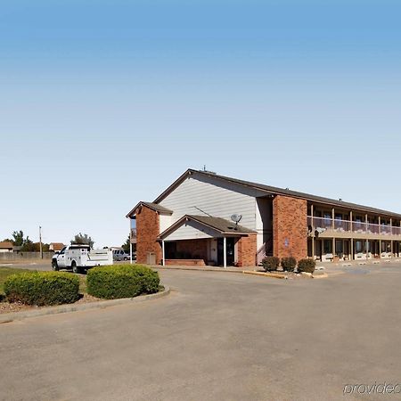 Americas Best Value Inn - Garden City Exterior photo